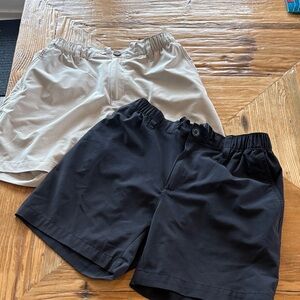 Chubbies Men’s Black and Tan Athletic Shorts Bundle (2)